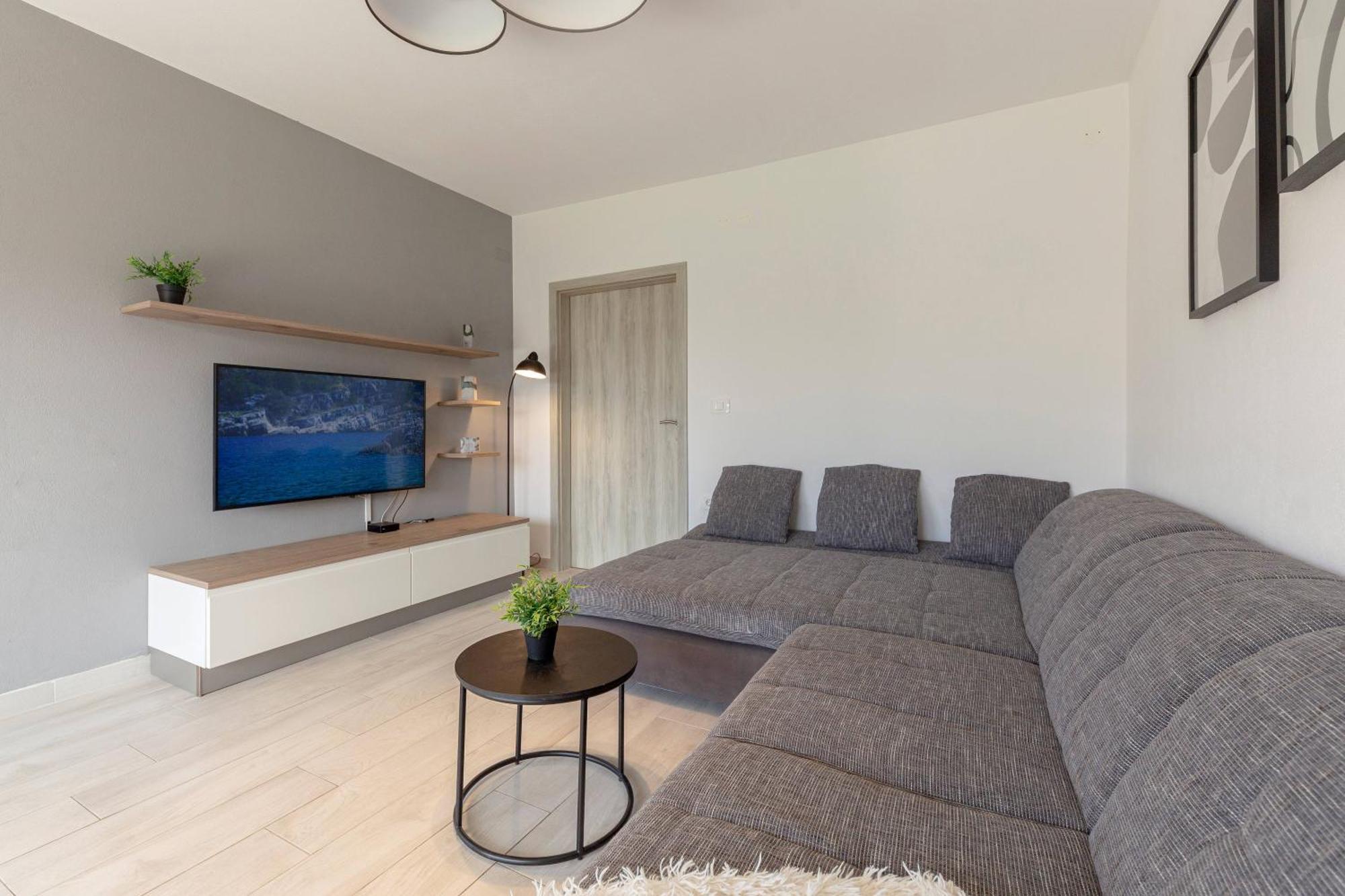Bright Apartment Koper Zewnętrze zdjęcie